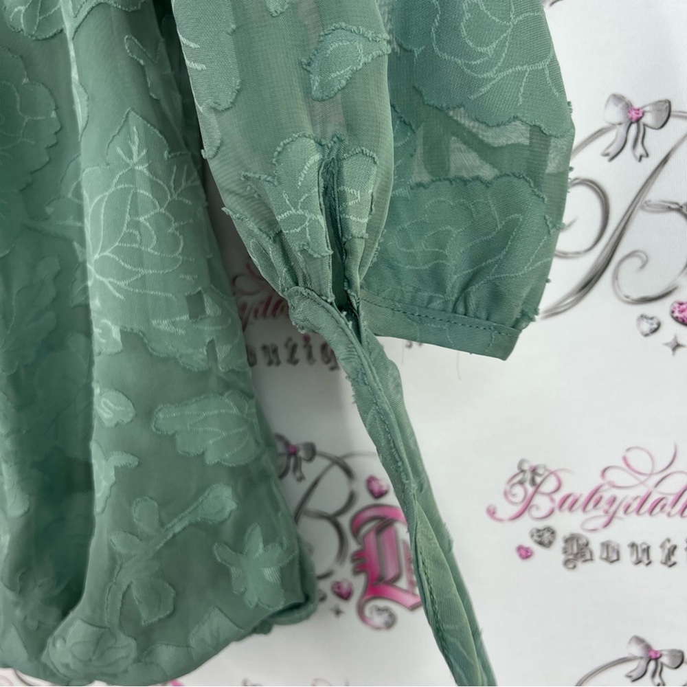 Blousology long sleeve 3D print floral ribbon ties Green Floral Women's Top - Picture 5 of 12